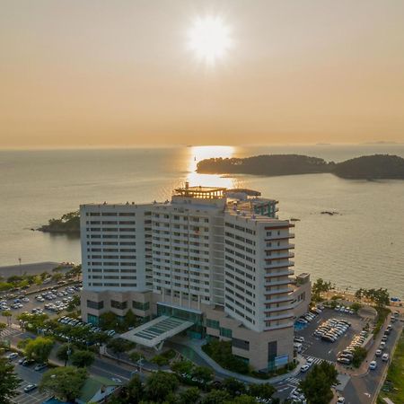 Beache Palace Boryeong Exteriör bild